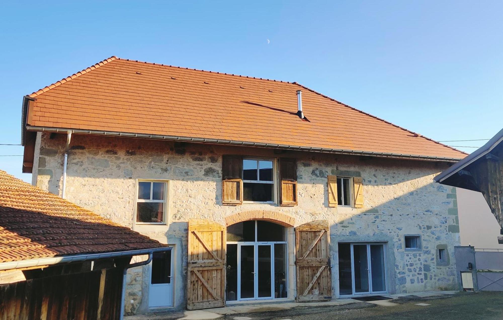 Au Coin Du Chemin Hotel Шамбери Екстериор снимка